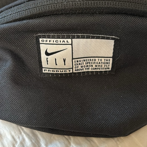 Nike Heritage Swoosh Fly Waist Bag - Picture 4 of 15